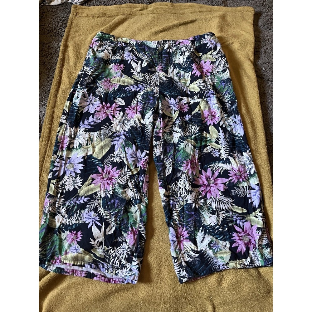 J Jill Women's Floral Print Capri Pants Size L